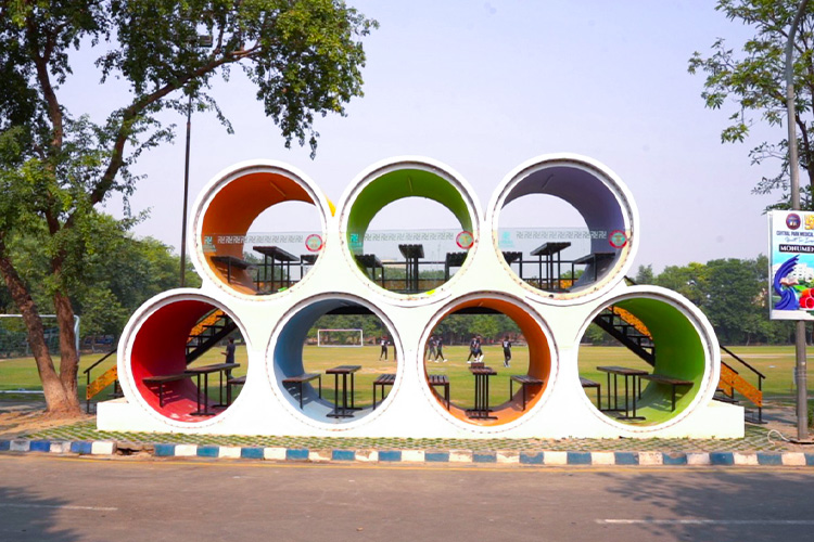 Monument2